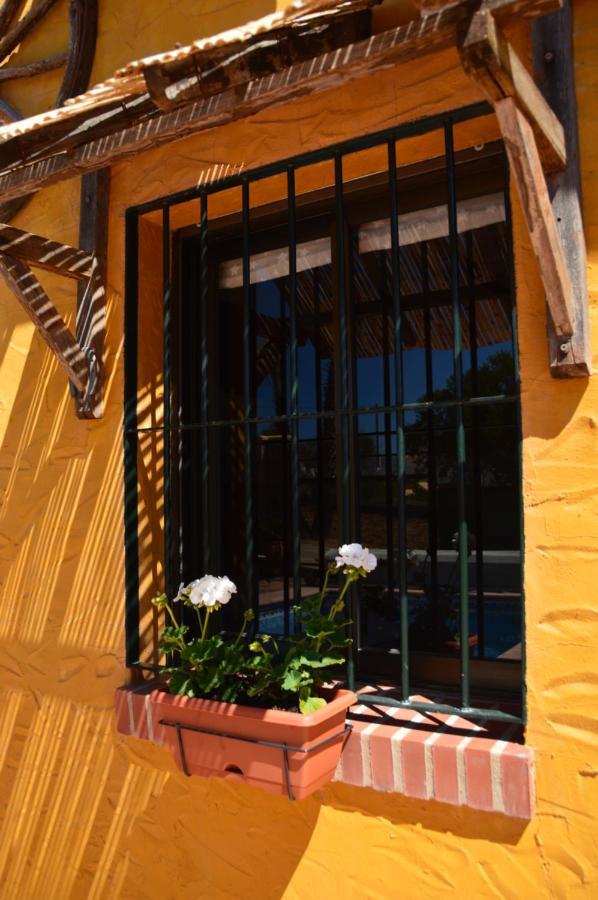 Cortijo Petra Bed & Breakfast Villanueva del Rosario Exterior foto