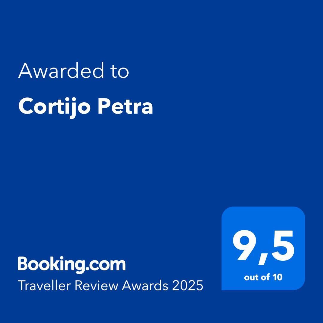 Cortijo Petra Bed & Breakfast Villanueva del Rosario Exterior foto